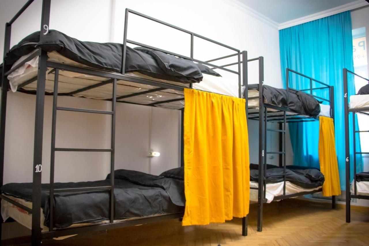 Paradise Hostel Tbilisi Esterno foto