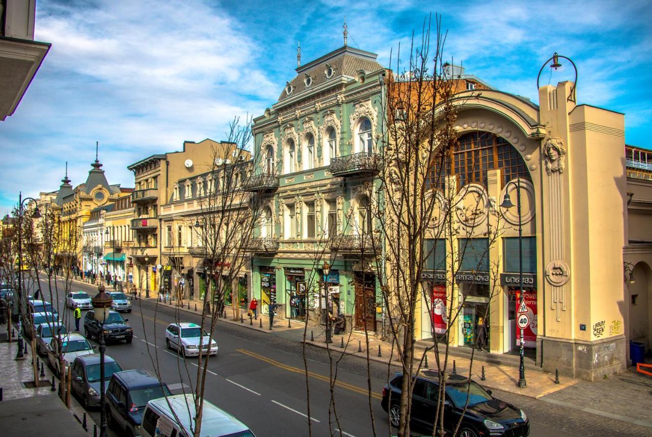 Paradise Hostel Tbilisi Esterno foto